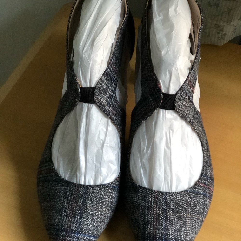 LifeStride Woman Giovanna 2 Grey Plaid Fabric Pump size 9.5 - Picture 8 of 12